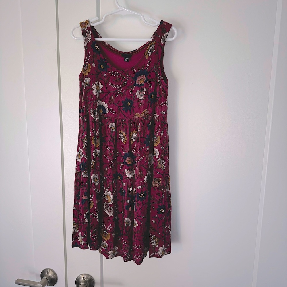 Floral sleeveless girls dress burgundy size 6 Art Class